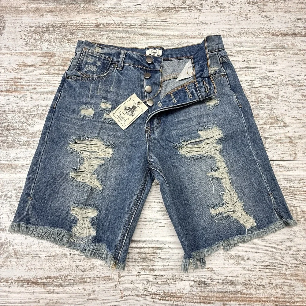Hippie Bohemian Long Denim Jean Shorts Distressed Raw Hem Fringe Mom Jeans Sz‎ M
